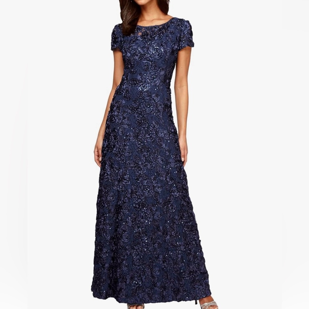 ALEX EVENINGS
Rosette Lace Cap Sleeve A-Line Gown
